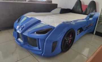 Vanda arabalı genç odası takımı